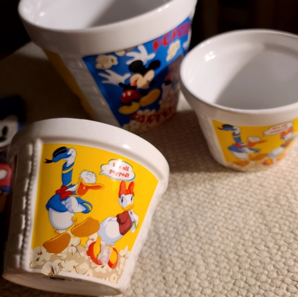 FLASH SALE DISCOUNTED $49 vintage  DisneyDisney Ceramic Popcorn Buckets Bowl set - Picture 8 of 10